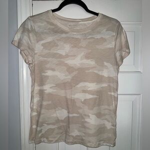 Athleta Tee Shirt Organic Daily Camo Crew Sea Salt Small